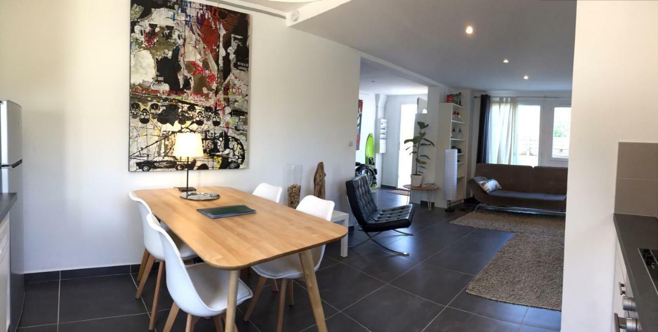 Art_Booking . . . By Benoit_B Duingt Exterior photo